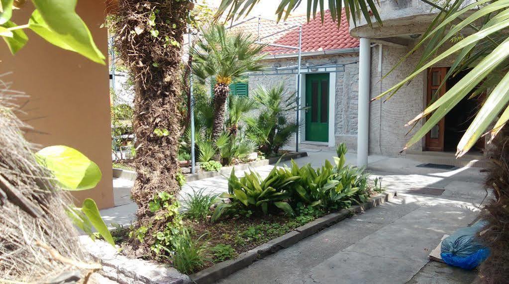 Eleonora Apartments Задар Екстериор снимка