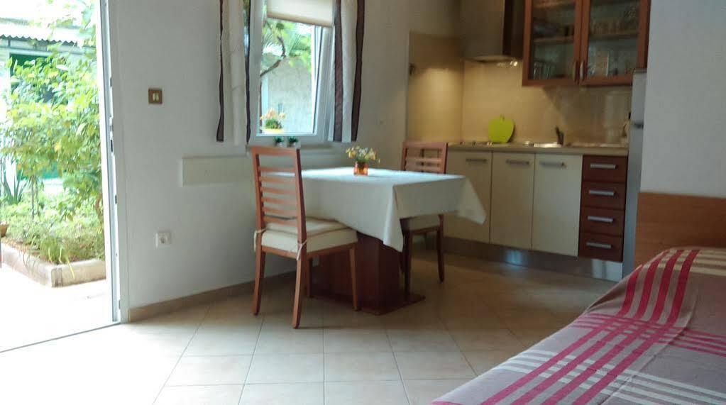 Eleonora Apartments Задар Екстериор снимка